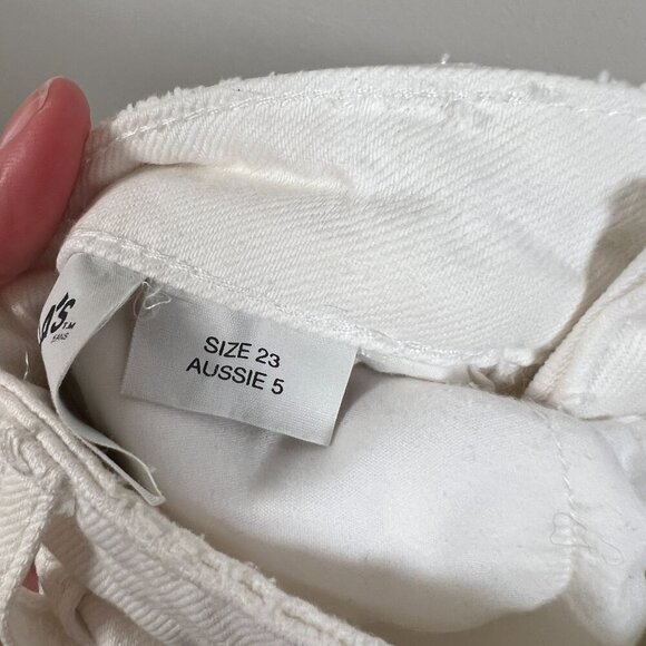 Rolla's Original High Rise Straight Jeans Size 23 White Distressed Denim - Picture 8 of 12